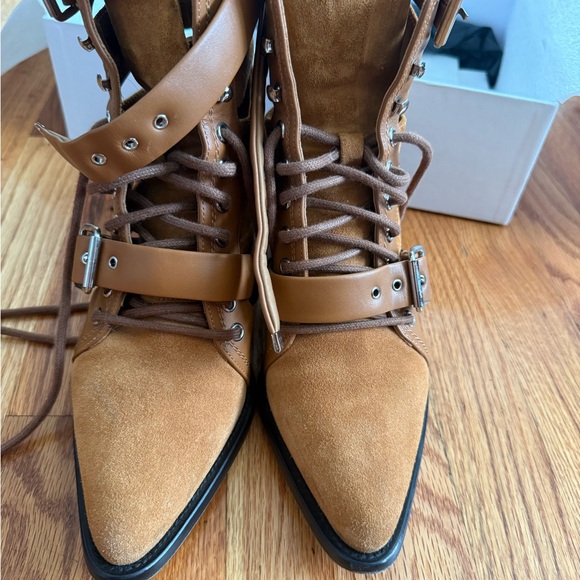 Chloé Rylee Cutout Suede Boots - Picture 4 of 9